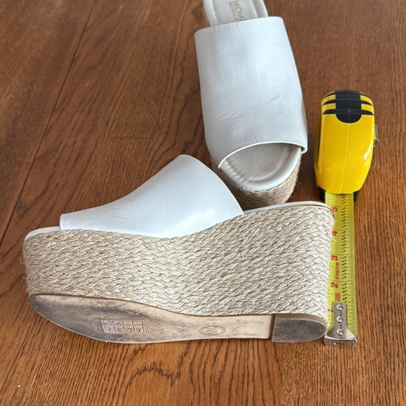 Slide wedge sandal - Picture 2 of 3